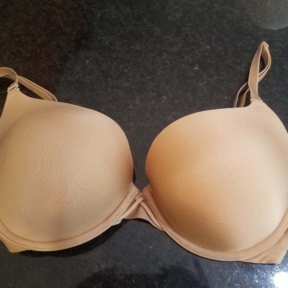 Ambrielle 38D Push Up Bra